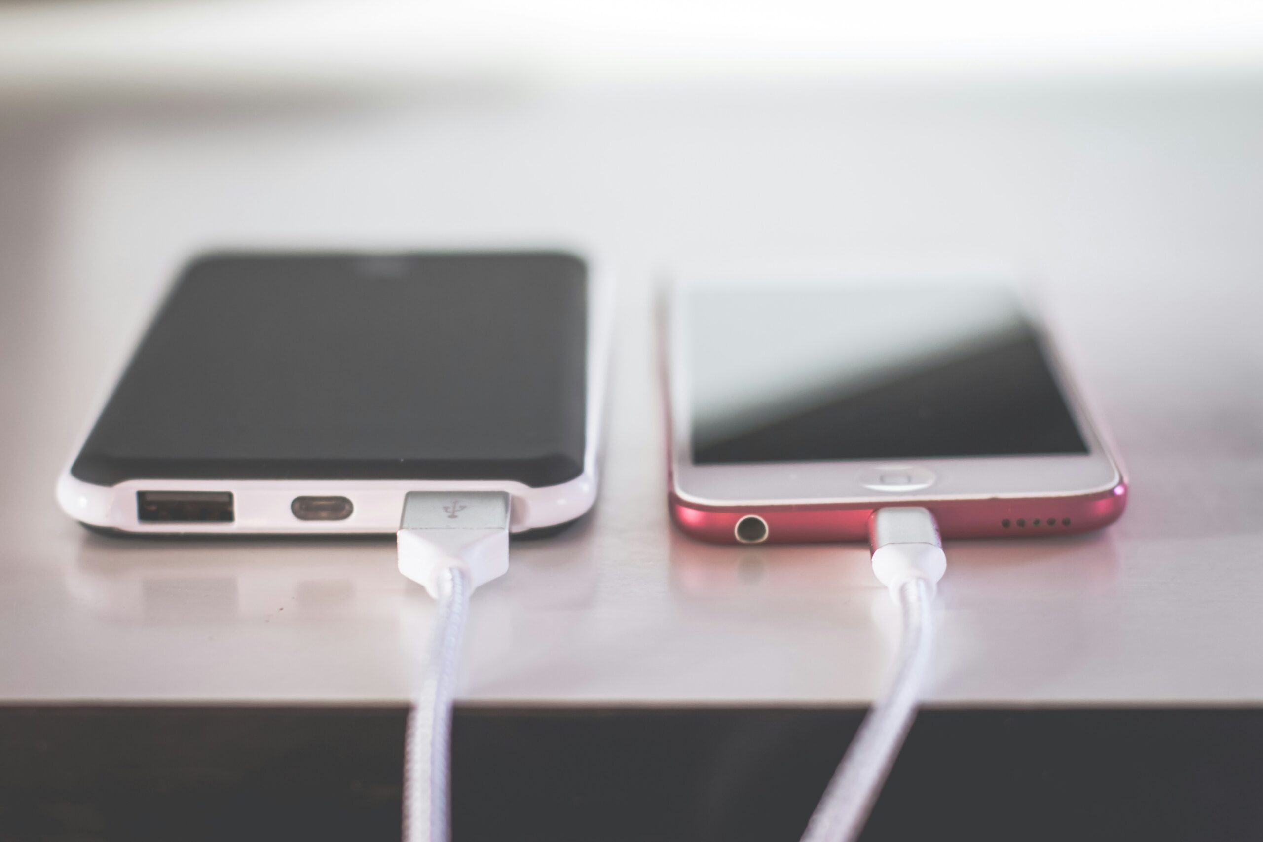 Why Won’t My Phone Charge? Common Causes, Hidden Problems, and Expert Fixes Explained