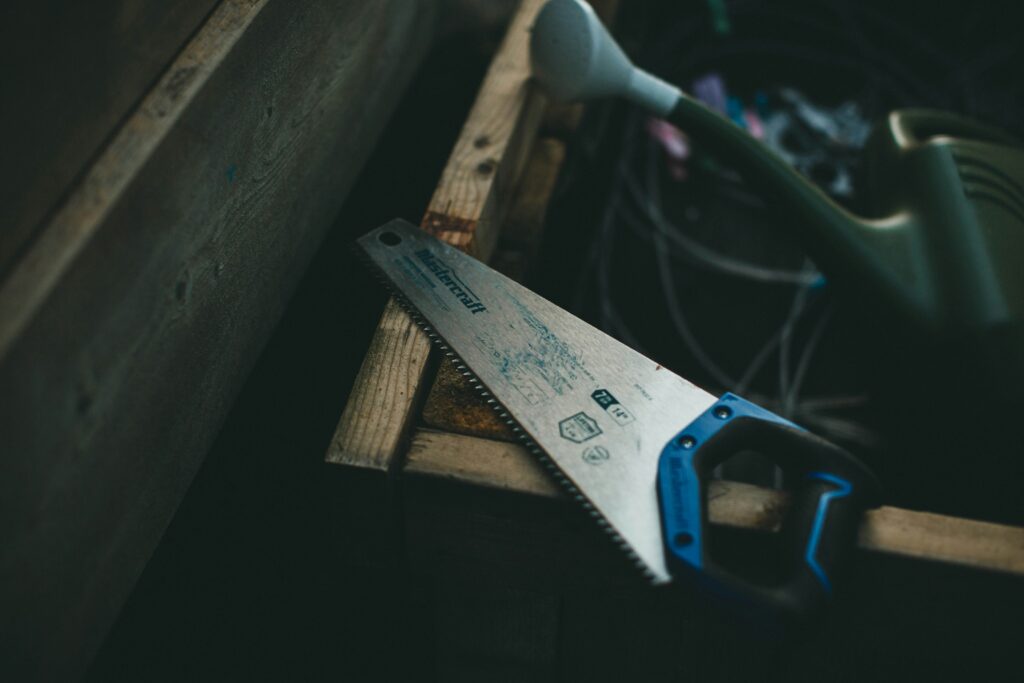 What Is a Reciprocating Saw? covering blade movement, wood cutting, metal cutting, blade types, demolition work, and safe tool handling.