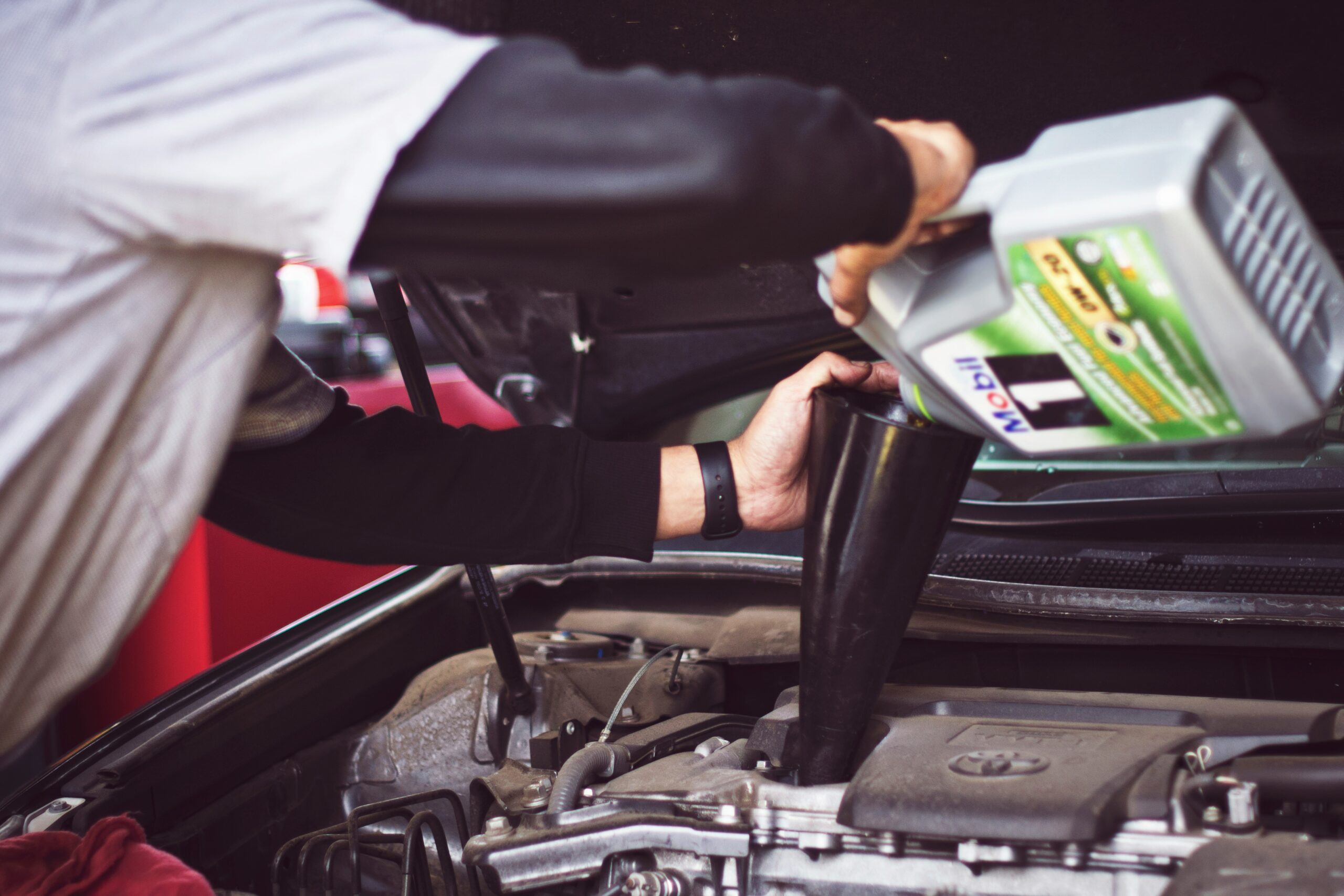 Do You Check Oil With Car Running? The Safe & Correct Way to Check Engine Oil