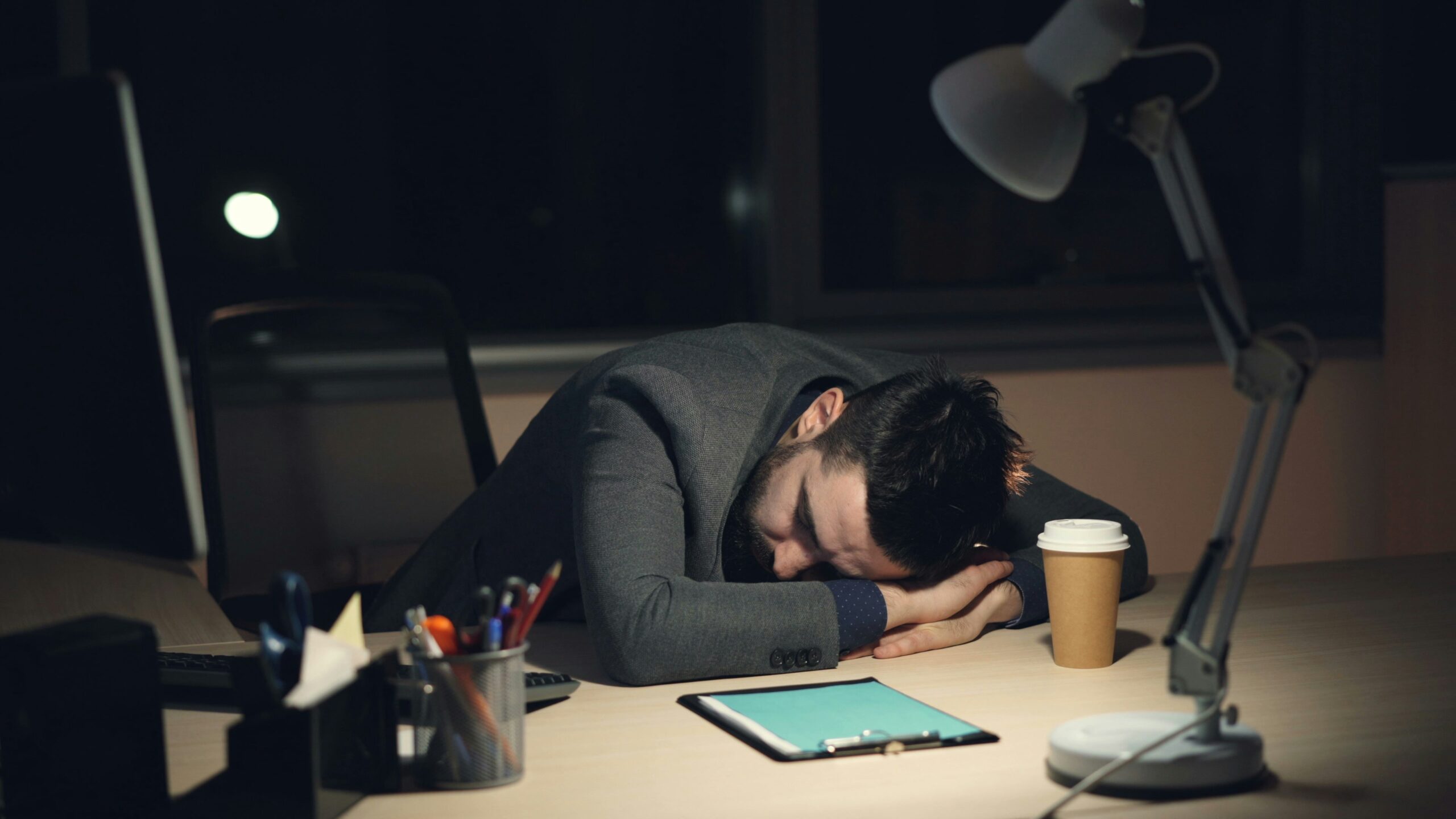 Why Am I Nauseous at Night? Causes, Triggers, and Proven Relief Strategies